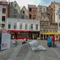 IMG_20180730_111506 30/07/2018 - Le pauvre orphelin Nello et le chien de trait Patrasche (voir Google pour la triste histoire que l'on ne vous racontera pas ici...). Statue in...